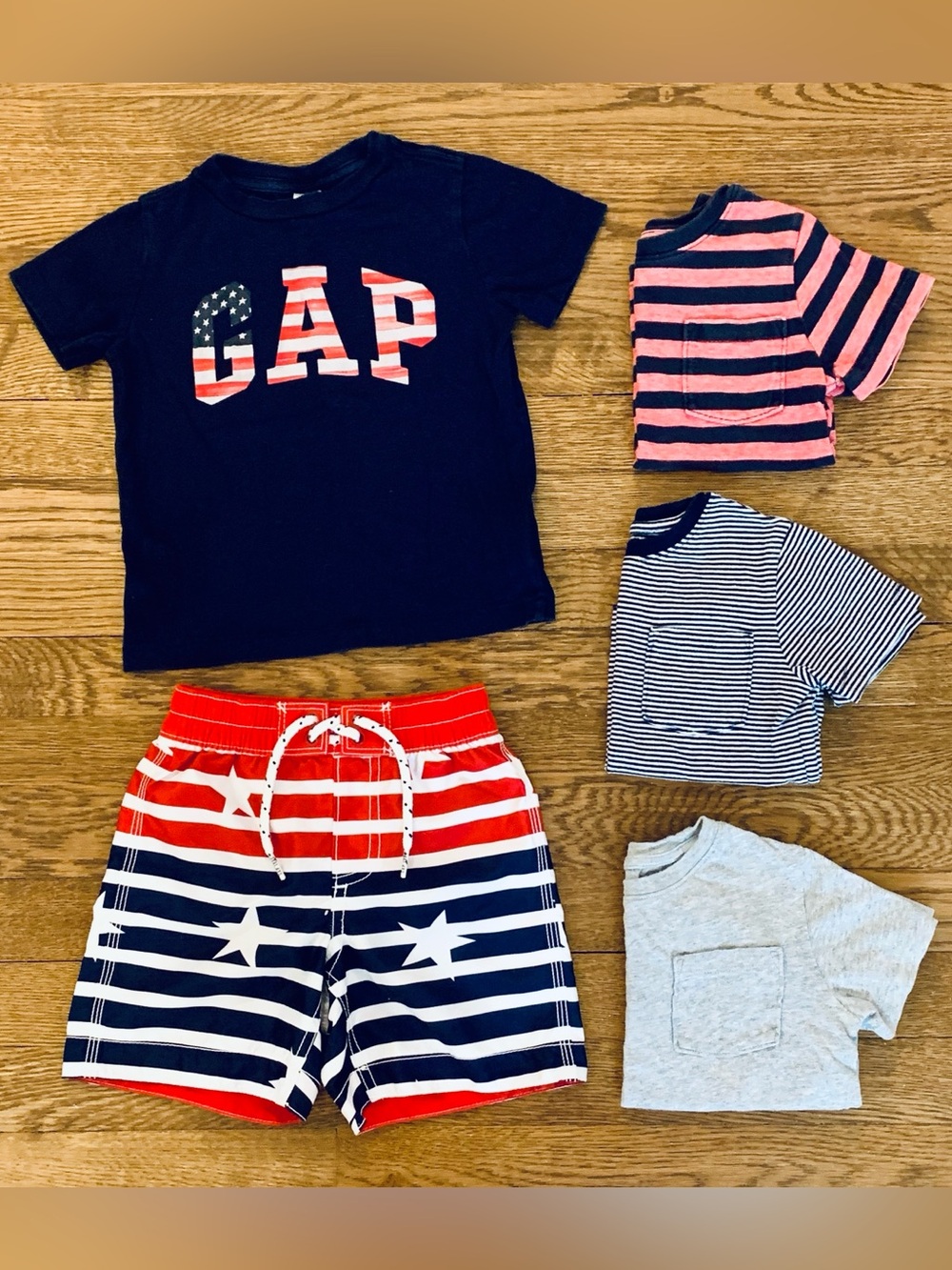 Baby Gap Boys Size 2T Bundle Swim Trunks & Short Sleeve T-Shirts Patriotic USA